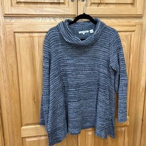 Eight eight eight blue sweater L